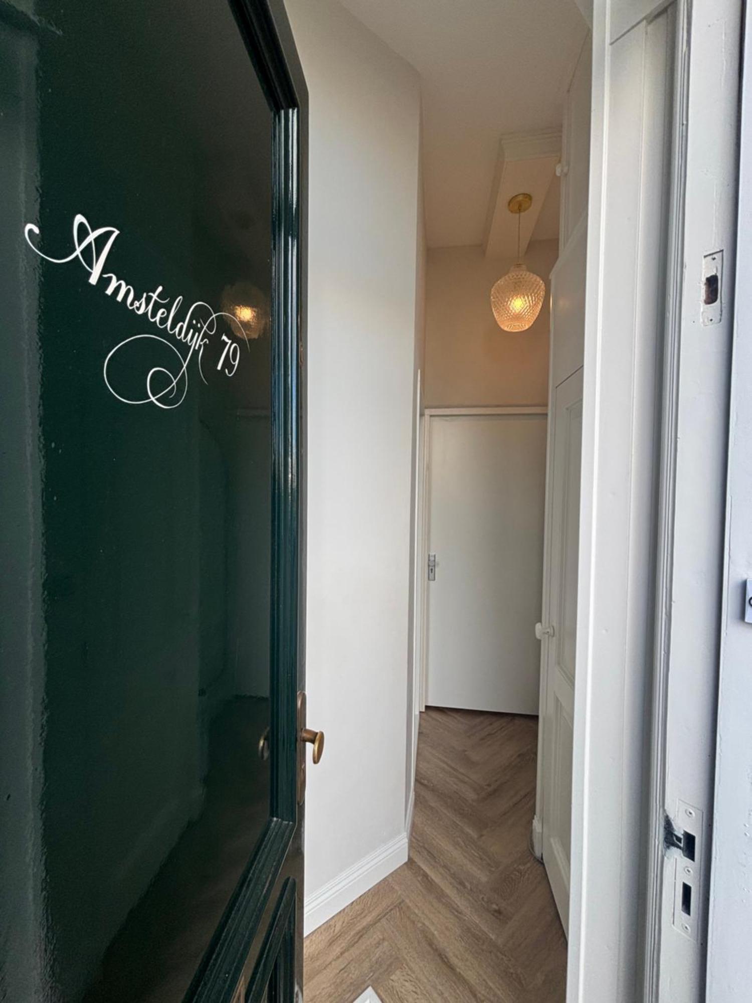 Lovely Small Apartment In 'De Pijp' Amsterdam Bagian luar foto